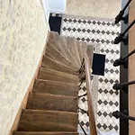 La Clairiere Maison Spacieuse Rénovée Joliment Décorée Confort 12 P 2 Sdb 2 Wc Grand Jardin Clos, Belle Terrasse Aménagée, Parking Privatif, Ping Pong Baby Foot Proche Omaha Et Bayeux, Chiens Bienvenus Сasa de vacaciones *