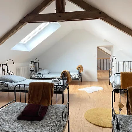 La Clairiere Maison Spacieuse Renovee Joliment Decoree Confort 12 P 2 Sdb 2 Wc Grand Jardin Clos, Belle Terrasse Amenagee, Parking Privatif, Ping Pong Baby Foot Proche Omaha Et Bayeux, Chiens Bienvenus * Crouay