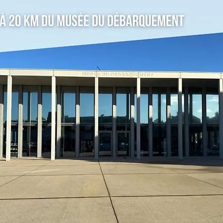La Clairiere Maison Spacieuse Renovee Joliment Decoree Confort 12 P 2 Sdb 2 Wc Grand Jardin Clos, Belle Terrasse Amenagee, Parking Privatif, Ping Pong Baby Foot Proche Omaha Et Bayeux Holiday home Crouay