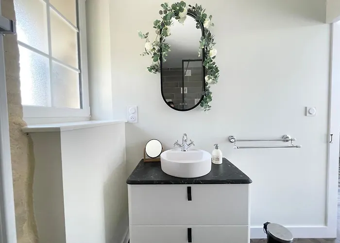 Σπίτι διακοπών La Clairiere Maison Spacieuse Renovee Joliment Decoree Confort 12 P 2 Sdb 2 Wc Grand Jardin Clos, Belle Terrasse Amenagee, Parking Privatif, Ping Pong Baby Foot Proche Omaha Et Bayeux, Chiens Bienvenus *