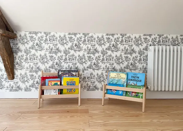 La Clairiere Maison Spacieuse Rénovée Joliment Décorée Confort 12 P 2 Sdb 2 Wc Grand Jardin Clos, Belle Terrasse Aménagée, Parking Privatif, Ping Pong Baby Foot Proche Omaha Et Bayeux, Chiens Bienvenus Crouay