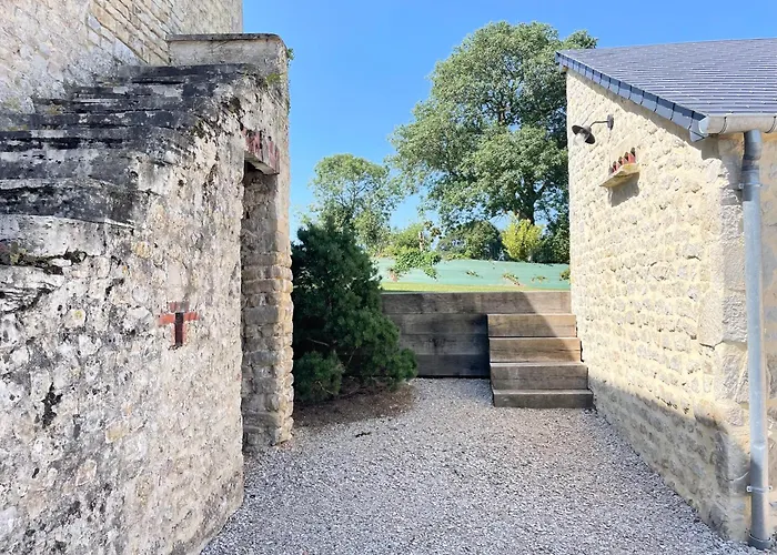 La Clairiere Maison Spacieuse Renovee Joliment Decoree Confort 12 P 2 Sdb 2 Wc Grand Jardin Clos, Belle Terrasse Amenagee, Parking Privatif, Ping Pong Baby Foot Proche Omaha Et Bayeux, Chiens Bienvenus Σπίτι διακοπών *