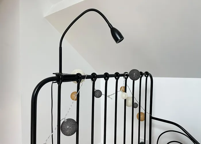 La Clairiere Maison Spacieuse Rénovée Joliment Décorée Confort 12 P 2 Sdb 2 Wc Grand Jardin Clos, Belle Terrasse Aménagée, Parking Privatif, Ping Pong Baby Foot Proche Omaha Et Bayeux, Chiens Bienvenus *